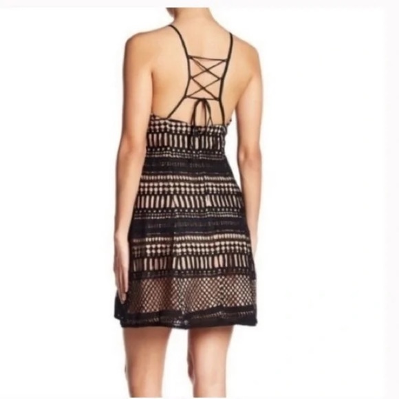 ASTr The Label Black Dress in size Large. NWT - Picture 2 of 7